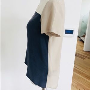 Tops - Color blocked top Tops - Color blocked top